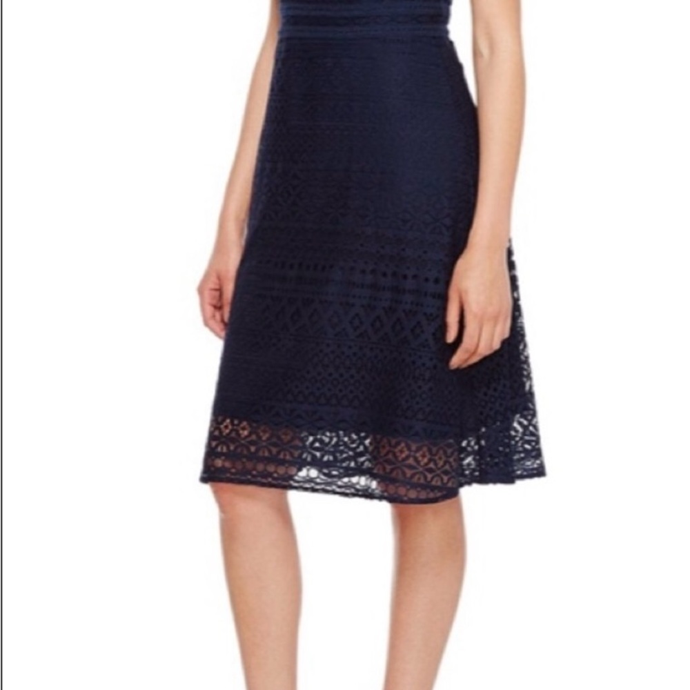 NWT Jessica Simpson Womens Knee-Length Party Dress in Navy - Picture 3 of 6